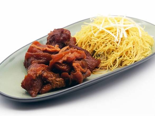 N4 Beef Tendon Lo Mein 柱候牛筋撈麵